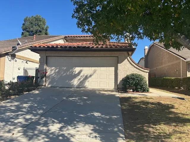 832 Chelsea Court, Simi Valley, CA 93065