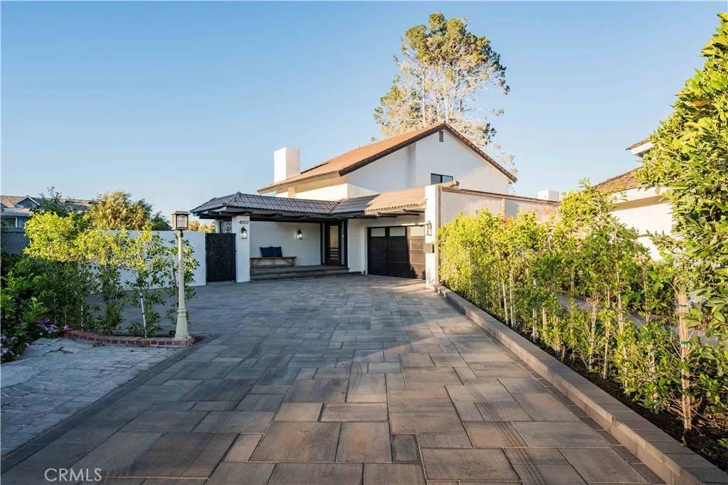 Westlake Village, CA 91361,4059 Mariner Circle