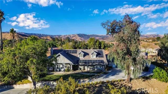 10726 Cleat Road, Agua Dulce, CA 91390
