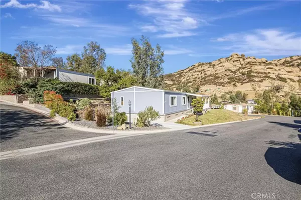 West Hills, CA 91304,24425 Woolsey Canyon #92