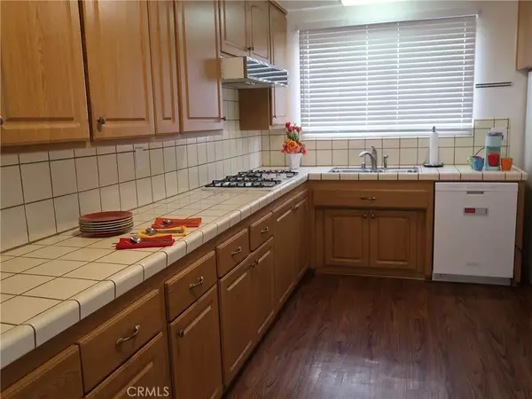 West Hills, CA 91307,6620 Birchton Avenue