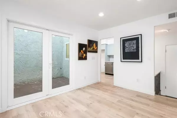 Studio City, CA 91604,11762 Moorpark Street #C