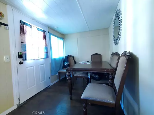 Canyon Country, CA 91387,18035 Soledad Canyon #49