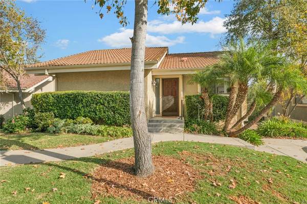 228 Via Del Caballo,  Oak Park,  CA 91377