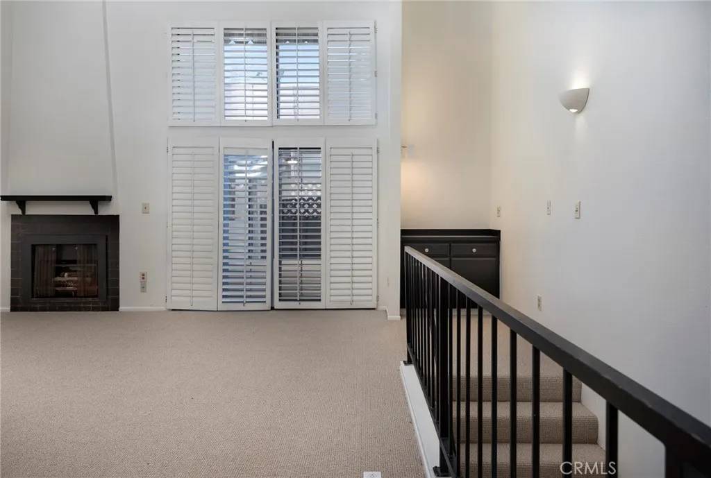 Valley Village, CA 91607,5255 Bellingham Avenue #208