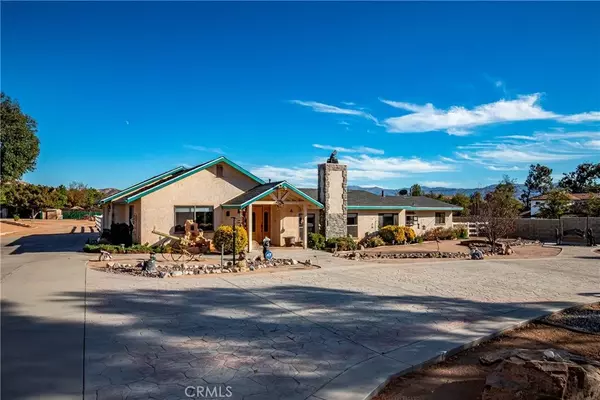 Agua Dulce, CA 91390,33230 Barber Road