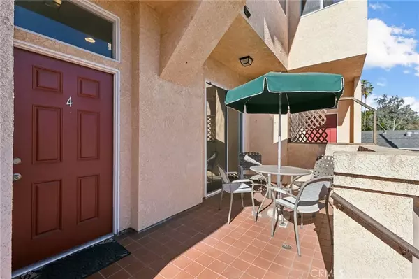 13351 Burbank Boulevard #4, Valley Glen, CA 91401