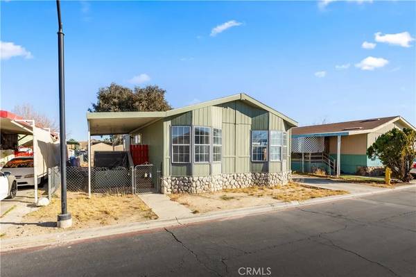 Lancaster, CA 93535,45111 25th East #88