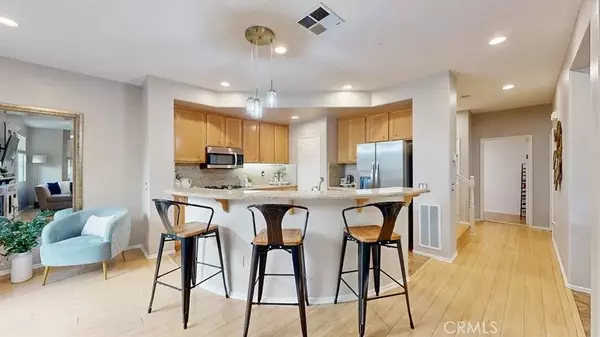 Valencia, CA 91354,24205 Larkspur Court