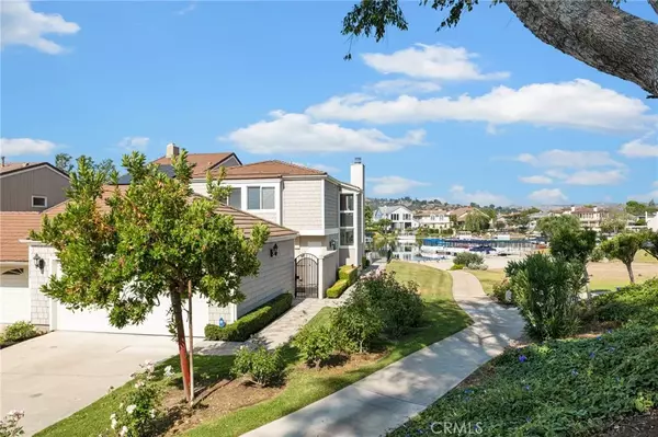 Westlake Village, CA 91361,32174 Beachlake Lane
