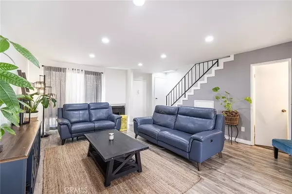 9625 Sepulveda Boulevard #5, North Hills, CA 91343