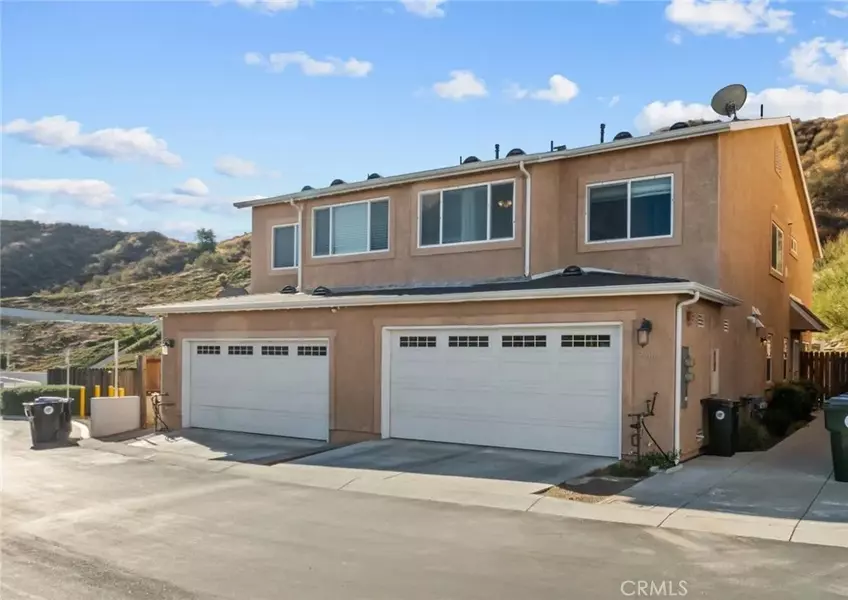 26107 Gravett Place, Saugus, CA 91350
