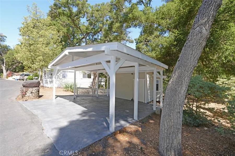 84 Sherwood Drive, Westlake Village, CA 91361