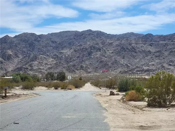 29 Palms, CA 92277,0 Clare