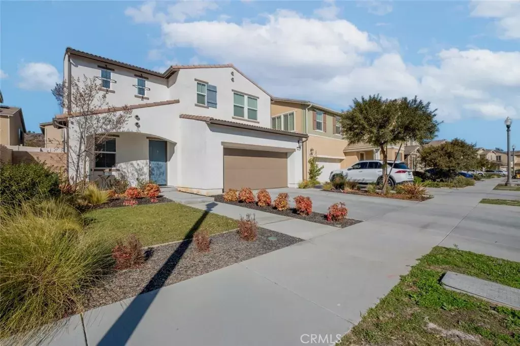 Santa Paula, CA 93060,2101 Sunkist Drive