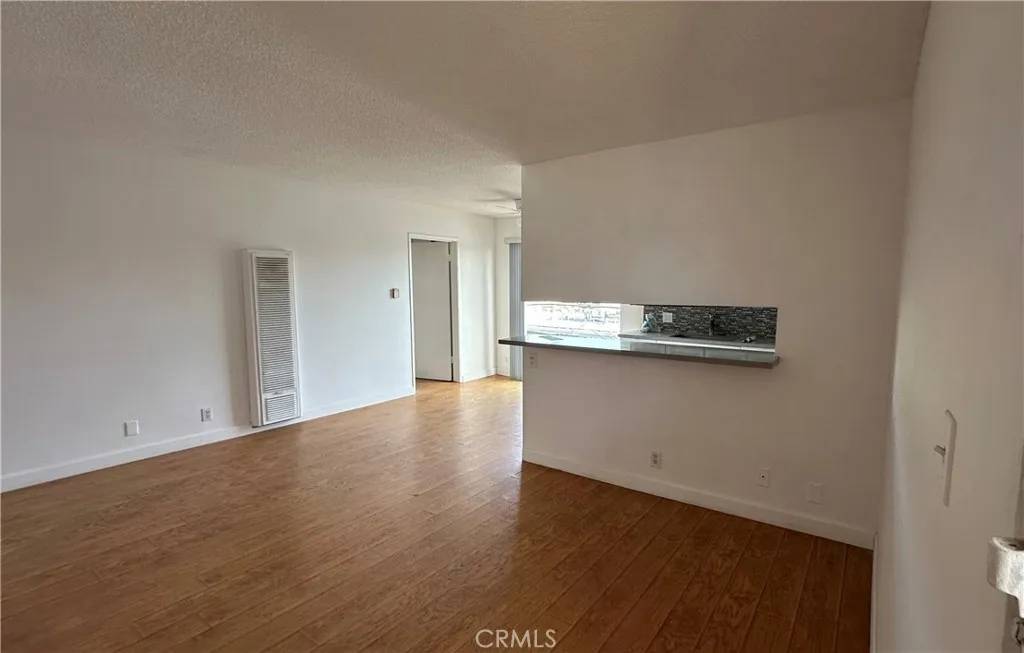 Santa Monica, CA 90405,2122 Ocean Park Boulevard #10