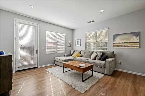 Saugus, CA 91350,21717 Propello Drive