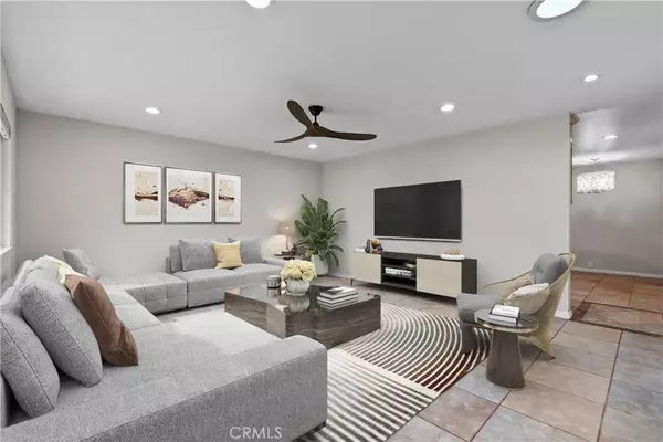 Newhall, CA 91321,25129 Fourl Road