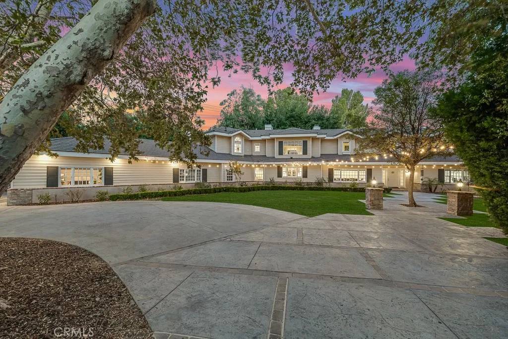 Hidden Hills, CA 91302,23617 Long Valley Road