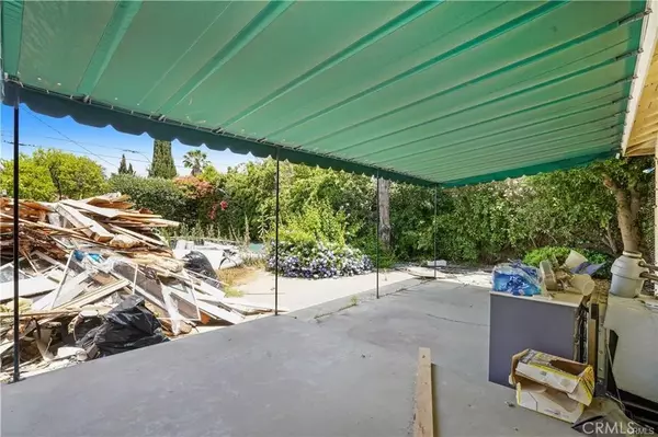 Valley Glen, CA 91405,13455 Bassett Street