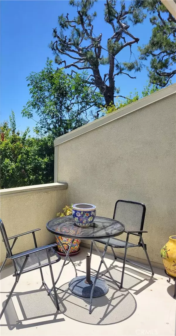 Granada Hills, CA 91344,15775 Midwood Drive #3