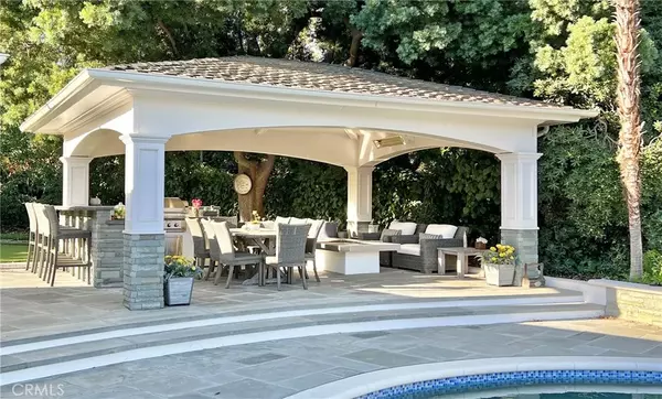Encino, CA 91316,4815 Andasol Avenue