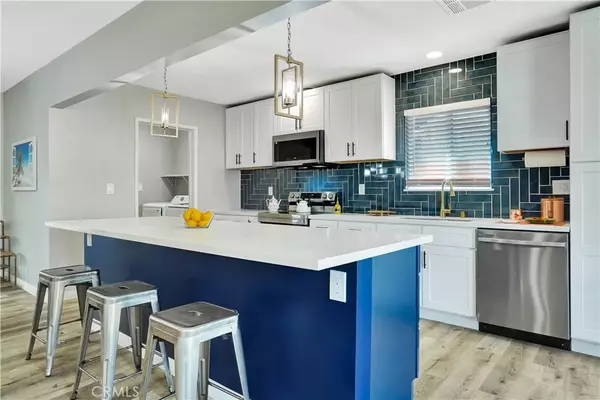 North Hills, CA 91343,15907 Tuba Street