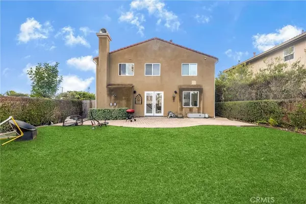 West Hills, CA 91307,6997 Sale Avenue