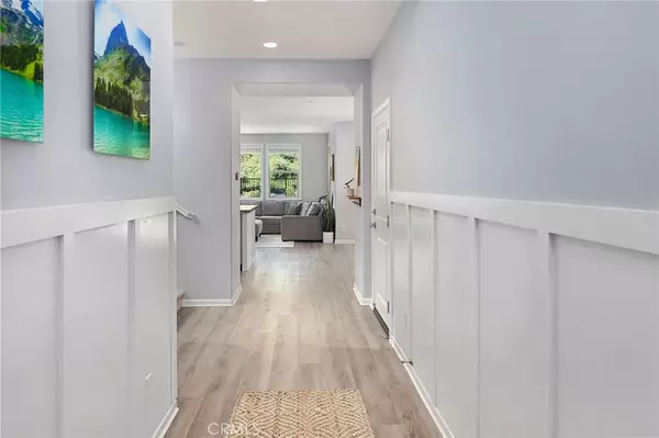 Canyon Country, CA 91387,25151 Golden Maple Drive