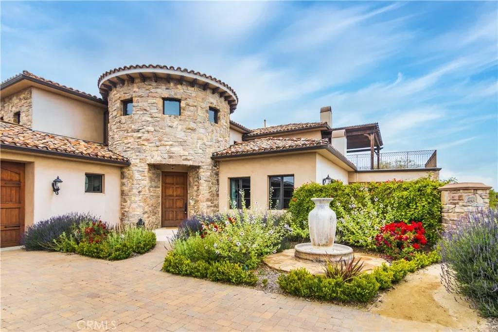 Topanga, CA 90290,1620 Luse Tank Road
