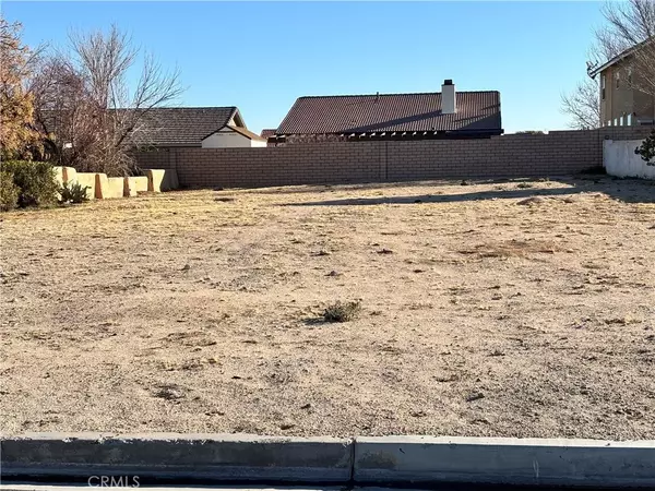 Helendale, CA 92342,13860 Topmast