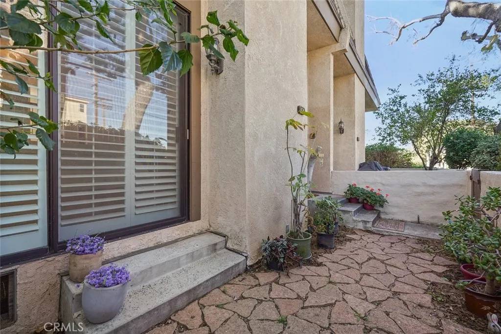 Northridge, CA 91324,9000 Vanalden Avenue #108