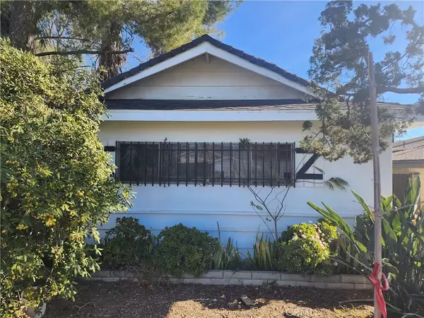 10012 Norwich Avenue, Mission Hills (san Fernando), CA 91345