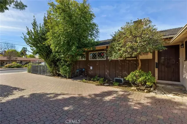 Lake Balboa, CA 91406,16823 Valerio Street