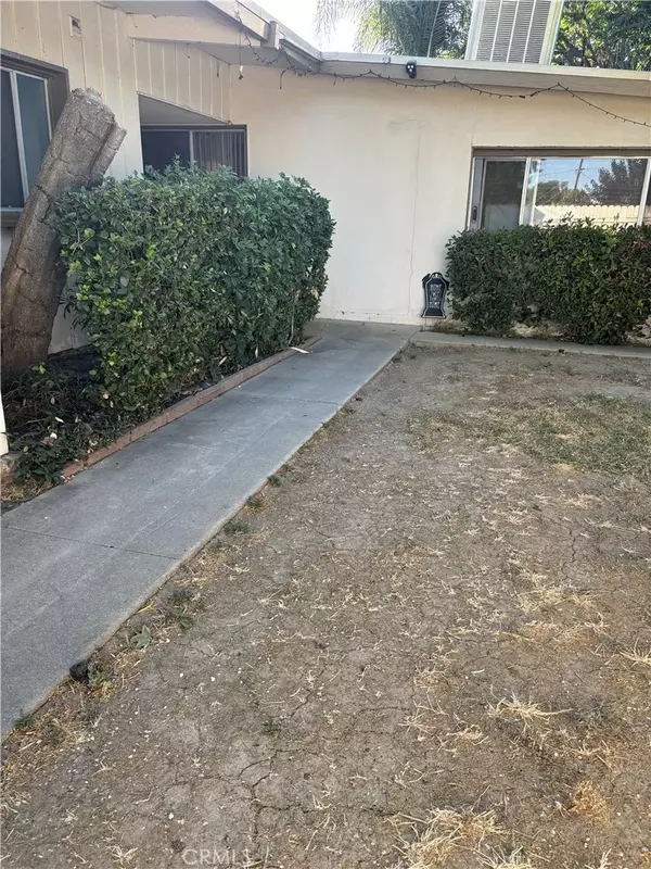 Reseda, CA 91335,7701 Lindley Ave