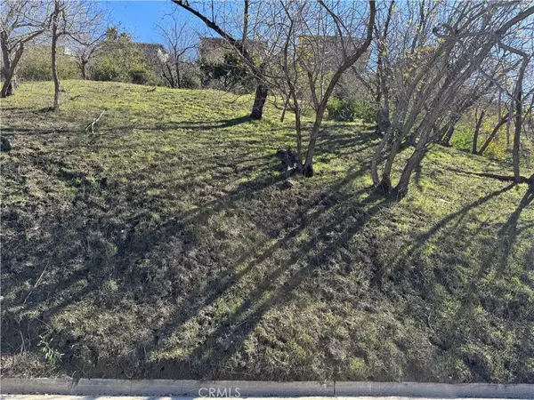 Sherman Oaks, CA 91423,3732 N Knobhill
