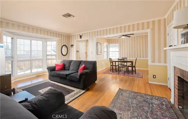 Lake Balboa, CA 91406,6442 Dempsey Avenue