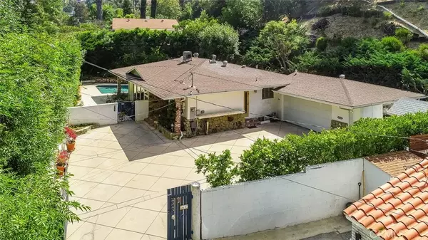 Encino, CA 91316,4545 Alonzo Avenue
