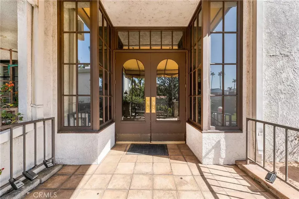 Studio City, CA 91604,4324 Troost Avenue #304