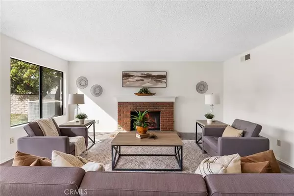 Agoura Hills, CA 91301,29028 Old Carriage Court
