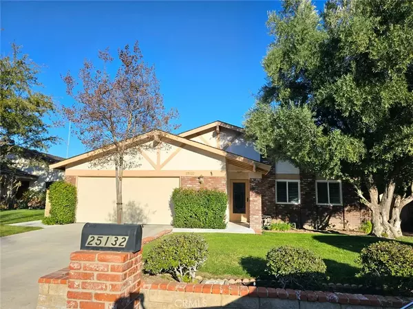 Newhall, CA 91321,25132 Highspring Avenue