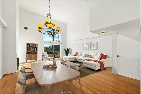 Valley Village, CA 91607,5604 Rhodes Avenue #312