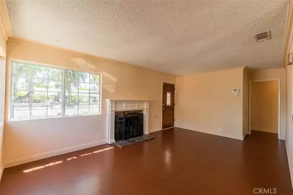 North Hollywood, CA 91605,7702 Ben Avenue