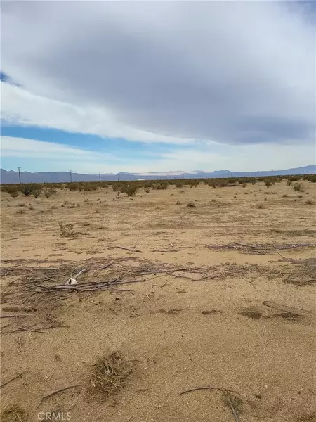 20425 90TH, California City, CA 93535