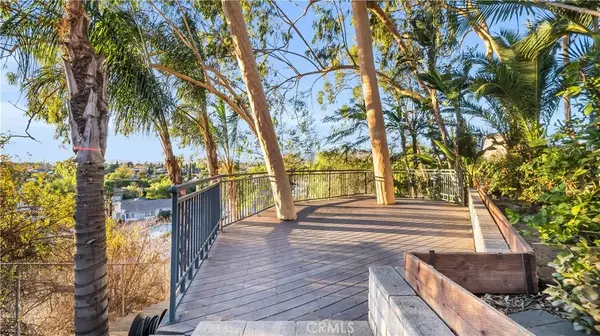 North Hills, CA 91343,9737 Frankirst Avenue