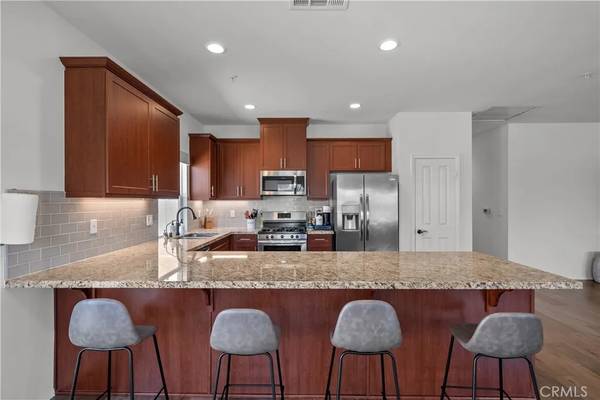 4042 Aurora, Piru, CA 93040