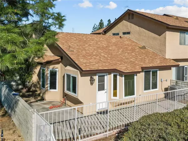 22903 Banyan Place #221, Saugus, CA 91390