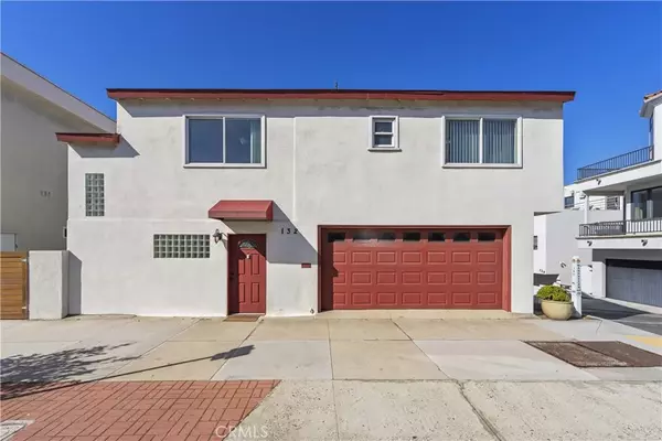 Manhattan Beach, CA 90266,132 1st Place