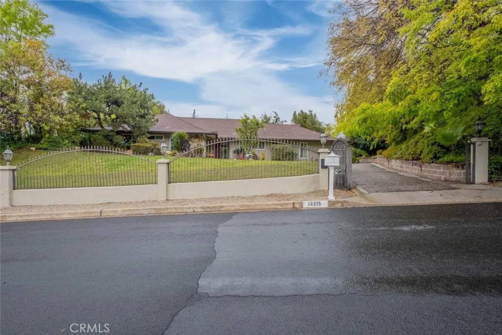 Granada Hills, CA 91344,12215 Sarazen Place