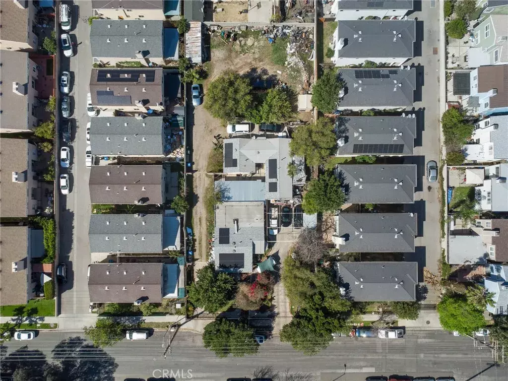 Panorama City, CA 91402,9237 Cedros Avenue